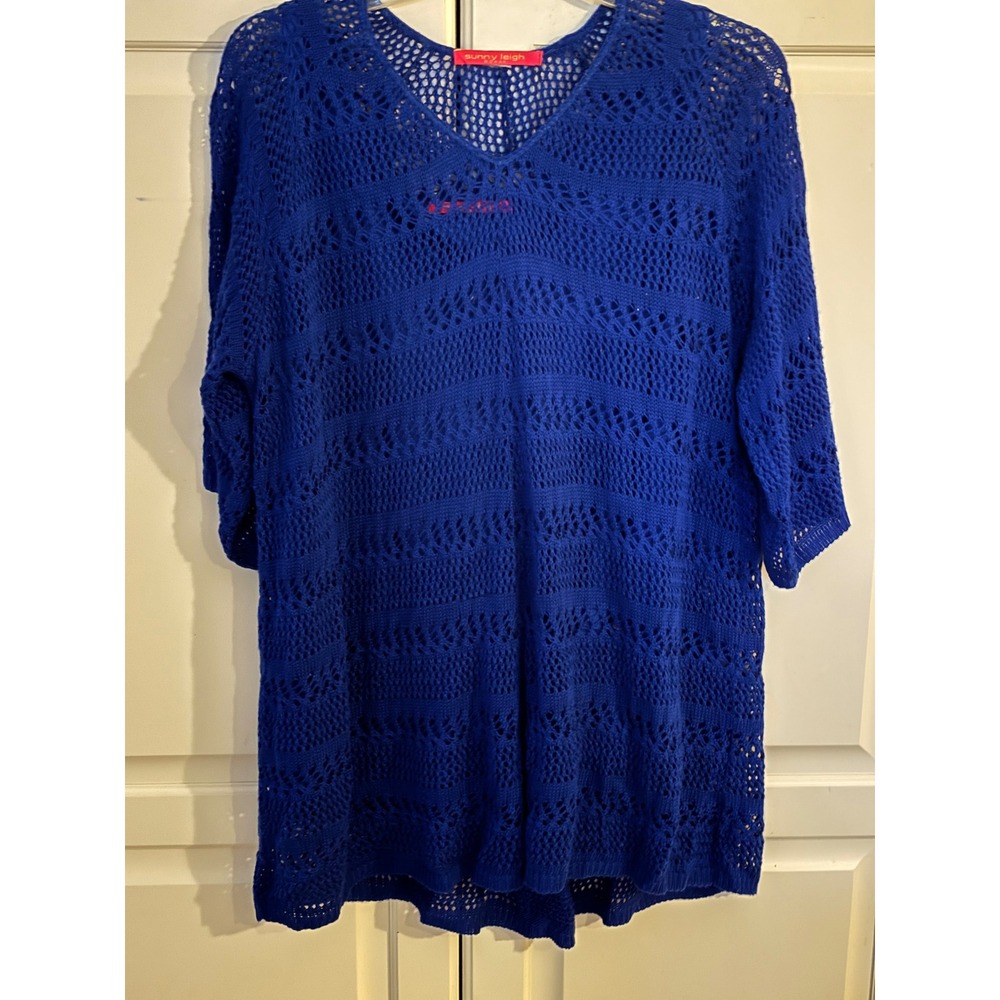 Sunny Leigh Woman Royal Blue Crochet Knit Tunic and Tank Top Set 2PC